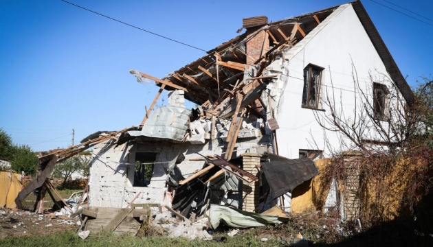 На Київщині наслідки атаки ворожих БПЛА зафіксовані в пʼяти районах, є поранений