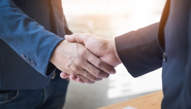 W tym roku prawie osiem tysięcy firm przeniosło działalność do innych regionów – Opendatabot W tym roku prawie osiem tysięcy firm przeniosło działalność do innych regionów – Opendatabot