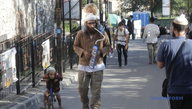 До Умані вже приїхали майже 40 000 хасидів