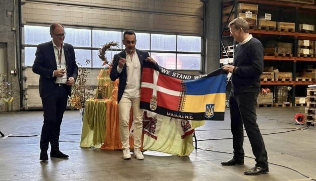 Міністр оборони Данії зустрівся з українською громадою