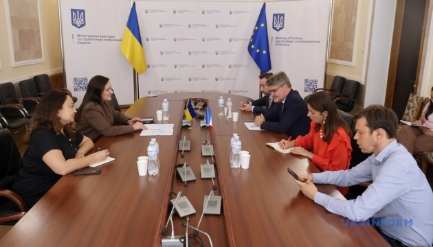 Бережна обговорила з послом Франції співпрацю у сфері культури