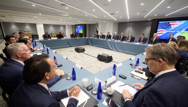 Зеленський обговорив із керівниками провідних компаній США збільшення інвестицій в Україну 