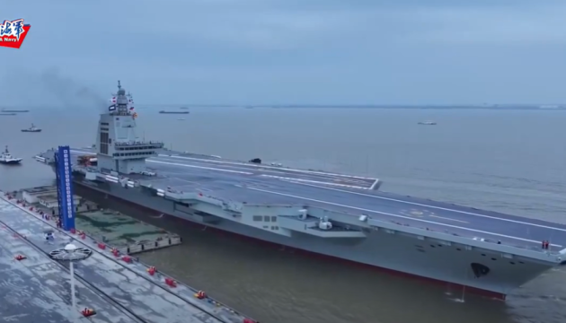 Китай незабаром введе в експлуатацію свій третій авіаносець - Міноборони