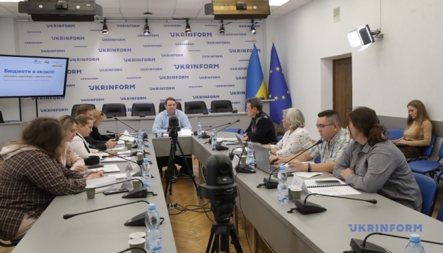 Як наповнюються та витрачаються бюджети тимчасово окупованих громад України