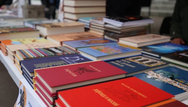 На Прикарпатті проходить книжковий фестиваль «Коломийський манускрипт»