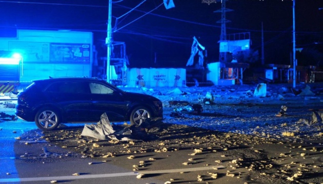 Росіяни здійснили щонайменше два удари по Запоріжжю, є влучання в об'єкт цивільної інфраструктури 