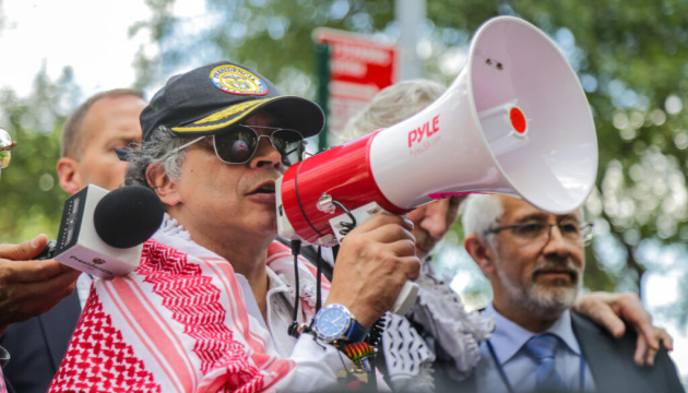 США анулюють візу президента Колумбії через коментарі на пропалестинському зібранні