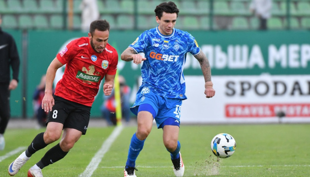 УПЛ. «Карпати» у Львові тричі забили київському «Динамо»
