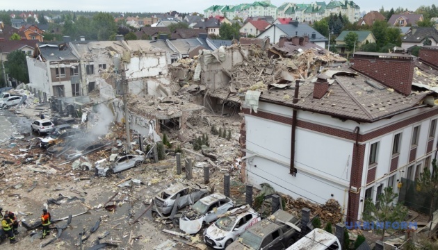 Zelensky : La Russie a lancé près de 500 drones et plus de 40 missiles, dont des « Kinzhal », contre les villes ukrainiennes