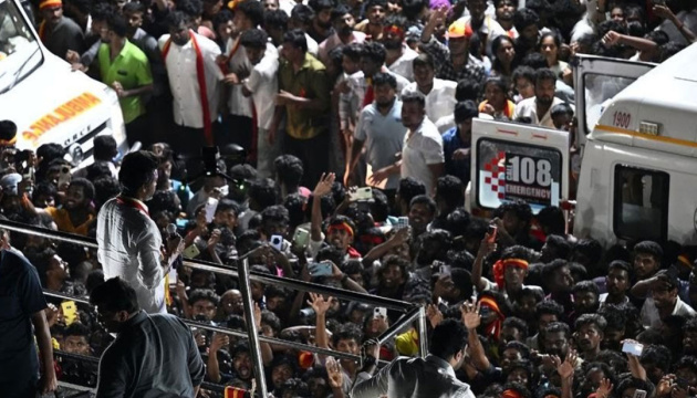 В Індії через тисняву на передвиборчому мітингу загинули майже 40 людей