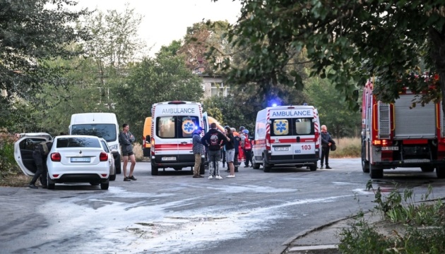 В Україні внаслідок масованої атаки РФ поранені 70 людей, пошкоджені понад 100 цивільних об’єктів