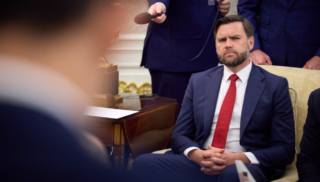 J.D. Vance constate que la Russie refuse toute négociation de paix avec l’Ukraine