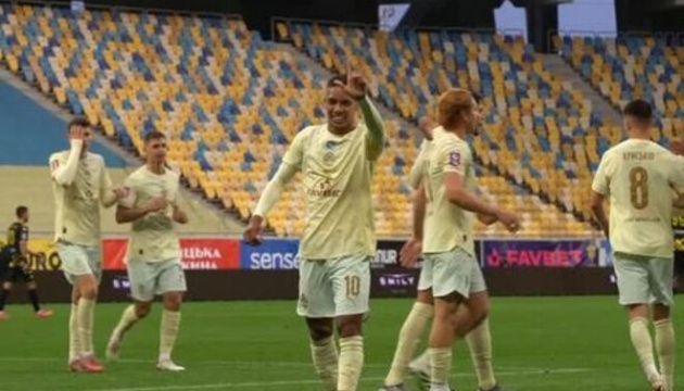 «Шахтар» обіграв «Рух» і очолив УПЛ