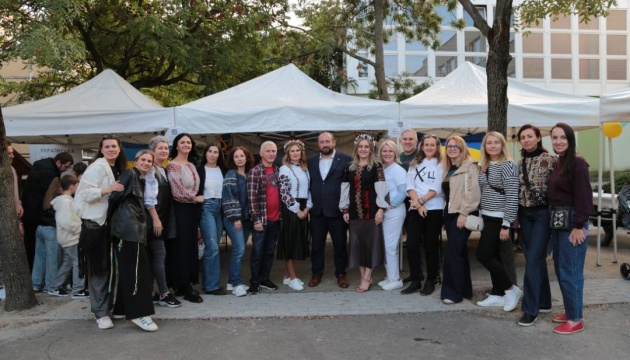 Українська громада яскраво представила свою культуру на фестивалі в Будапешті