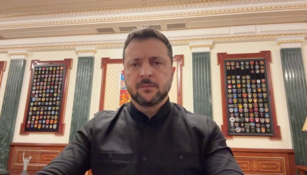 Зеленський провів технологічну Ставку: Треба виробляти максимум зброї, потужності ще не заповнені