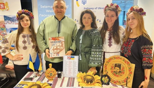 Українську мову представили в Малайзії на Європейському дні мов