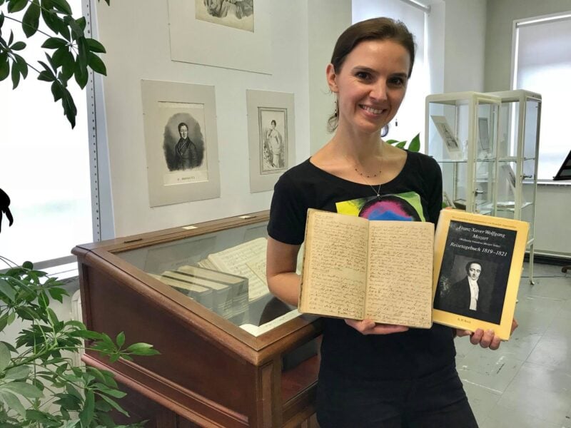 Диригентка Оксана Линів