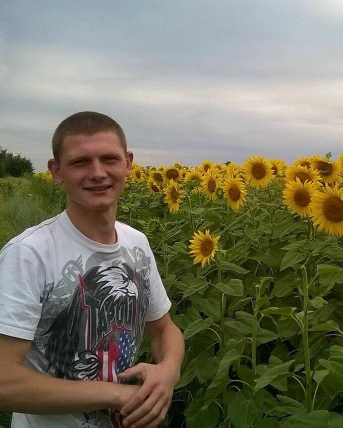Пам'яті молодшого сержанта Олексія Назарчука (позивний «Фріц»)