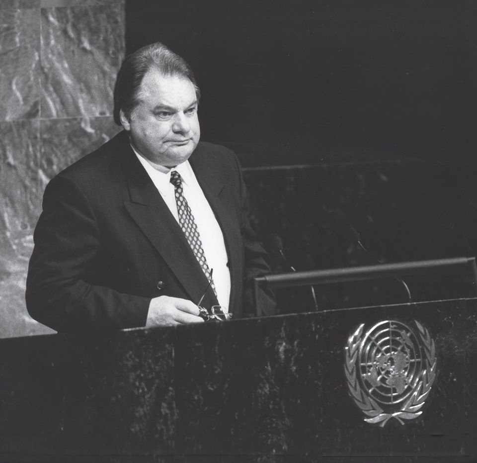 Геннадій Удовенко на трибуні Генасамблеї ООН