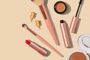 В Систему електронної нотифікації внесли вже понад 1,5 тисячі косметичних продуктів - МОЗ