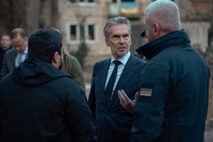 Прем’єру Нідерландів показали наслідки російського удару в Солом'янському районі Києва