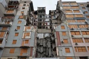 Guerre en Ukraine : dix civils blessés, dont trois enfants, dans des bombardements russes sur la région de Kherson