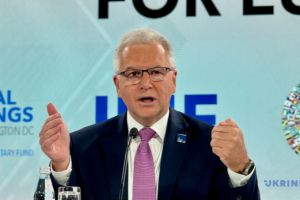 MFW tłumaczy pogorszenie prognoz dla gospodarki Ukrainy na lata 2025-2026