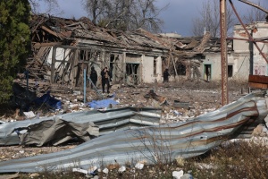 Guerre en Ukraine : 15 400 civils bloqués dans les zones les plus exposées du Donetsk