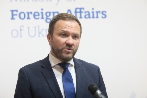 Estonia’s Foreign Minister arrives in Ukraine