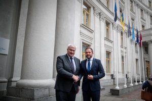 Тиск на РФ та ситуація на Близькому Сході: Сибіга провів розмову з главою МЗС Естонії