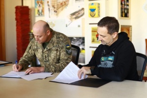 Укрпошта безкоштовно доставлятиме родинам особисті речі загиблих військових