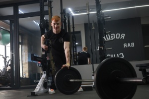 Шлях чемпіона: Пауерліфтер з інвалідністю піднімає дві власні ваги