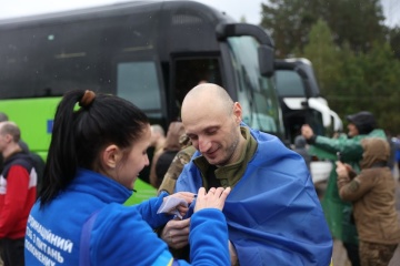 Gefangenenaustausch: 185 Militärangehörige und 20 Zivilisten kehren in die Ukraine zurück