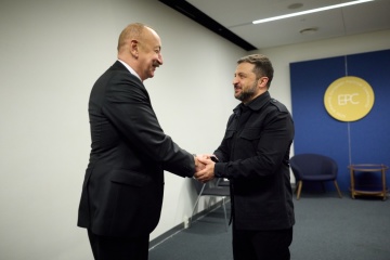 Selenskyj bespricht mit Alijew Energie- und Verteidigungspartnerschaft 