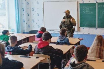 Occupants in TOT prepare repressions against parents whose children study in Ukrainian schools online — CCD