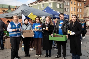 W Warszawie odbyła się akcja wsparcia ukraińskich obrońców