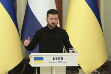 Volodymyr Zelensky : L’Ukraine pourra produire des drones et des missiles pour 35 milliards de dollars d’ici 2026