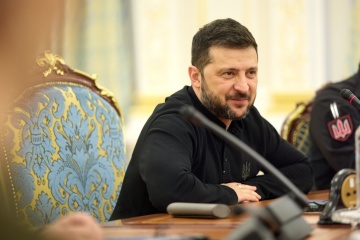 Volodymyr Zelensky annonce que les frappes ukrainiennes ont créé un déficit de carburant de 20 % en Russie