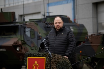 Stefantschuk in Deutschland eingetroffen und sich mit Bundestagspräsidentin getroffen