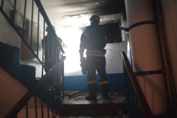 Drone attack causes fire in five-story building in Dnipropetrovsk region