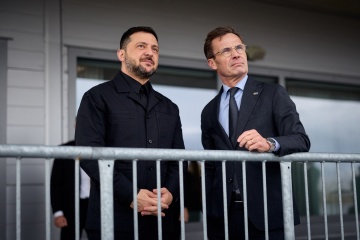 ウクライナとスウェーデン、１００機の戦闘機供与に向けて協力意向書に署名