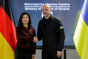 Reiche sichert Unterstützung beim Aufbau zerstörter Infrastruktur zu