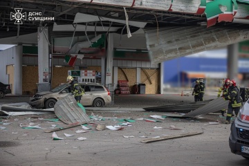 ロシア軍、ウクライナ北部のガソリンスタンドを自爆型無人機で攻撃 ４名負傷