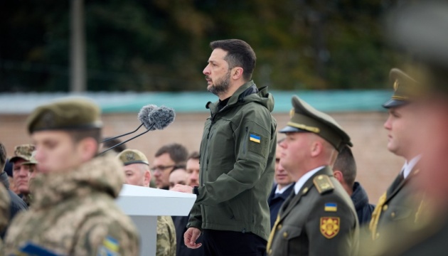 Зеленський нагородив понад дві тисячі військових, нацгвардійців, поліцейських і рятувальників