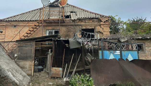 Росіяни атакували Дніпропетровщину артилерією, дронами та КАБом, є пошкодження