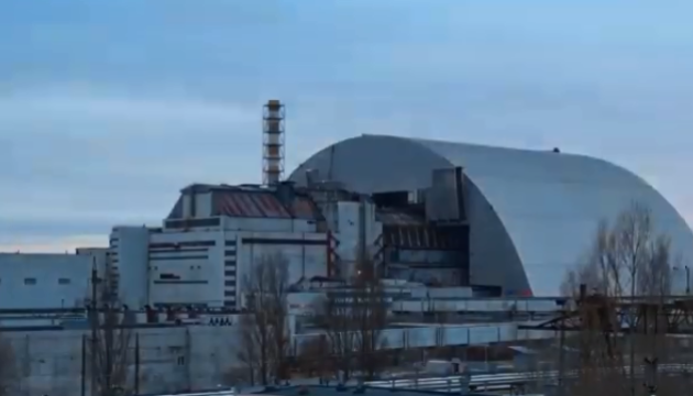 На обʼєктах ЧАЕС повністю відновили електропостачання, загрози витоку радіації немає - Міненерго