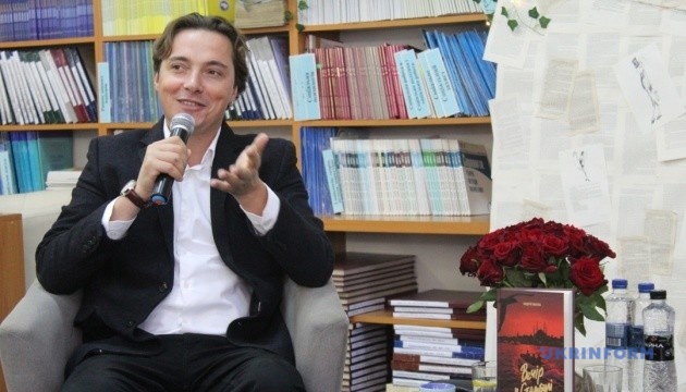 Вечір в Ужгороді зі шпигунами та секретами