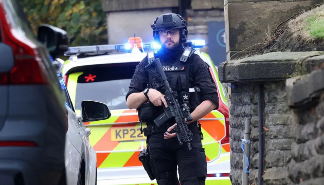 Різанина у синагозі Манчестера: загинули щонайменше двоє людей	