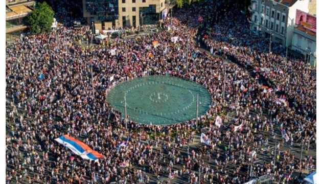 У Сербії відбулися акції проти Вучича