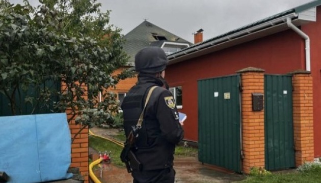 На Київщині внаслідок атаки дронів РФ постраждав чоловік, є пошкодження у двох районах